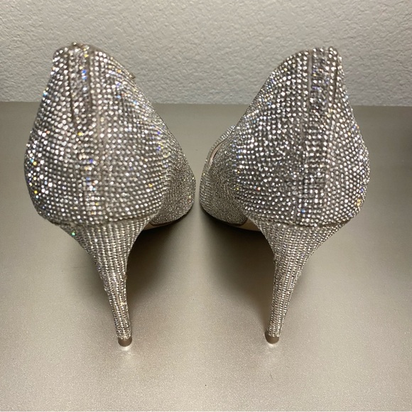 NWOB Steve Madden Daisie Rhinestones Stilettos - Size 8.5 - Picture 12 of 15